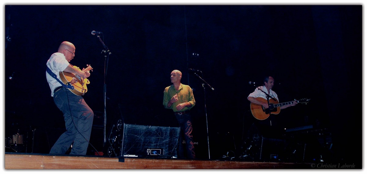 CAP BLUES  PHILIPPE KEROUAULT  CRIS PAPIN  ERIC ANTRAIGUES.jpg